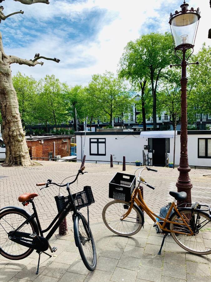 Amsterdam-Houseboat-Amstel Bed & Breakfast Exterior photo